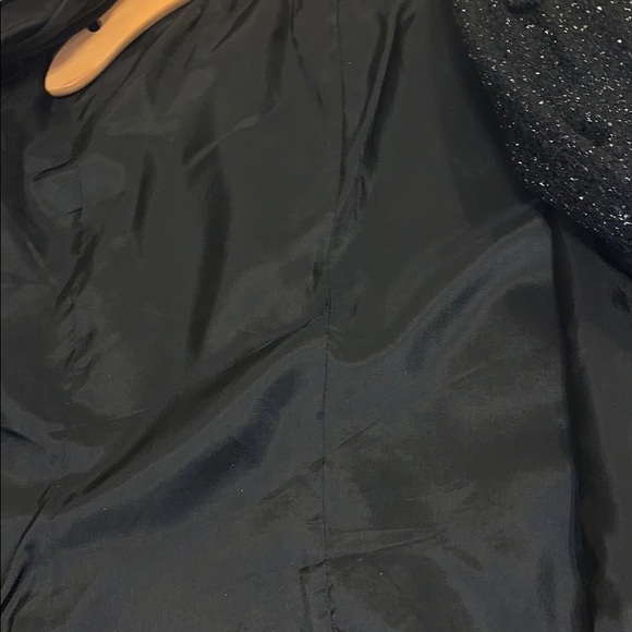 Clothes - Picture 9 of 9